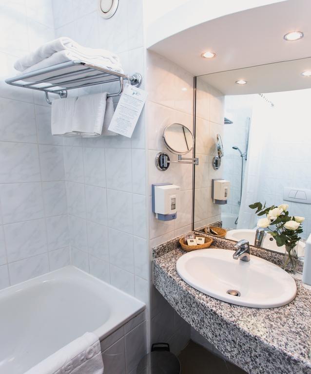 Danubius Hotel Arena 4* суреті