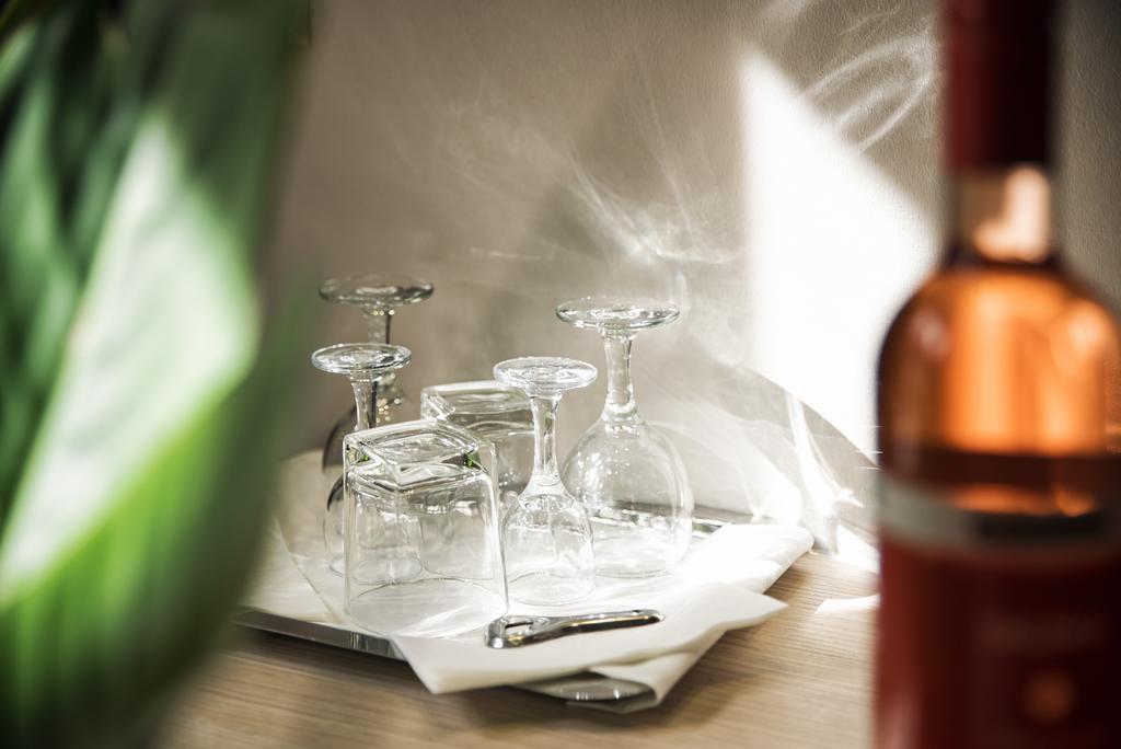 Carat Boutique Hotel 4* суреті