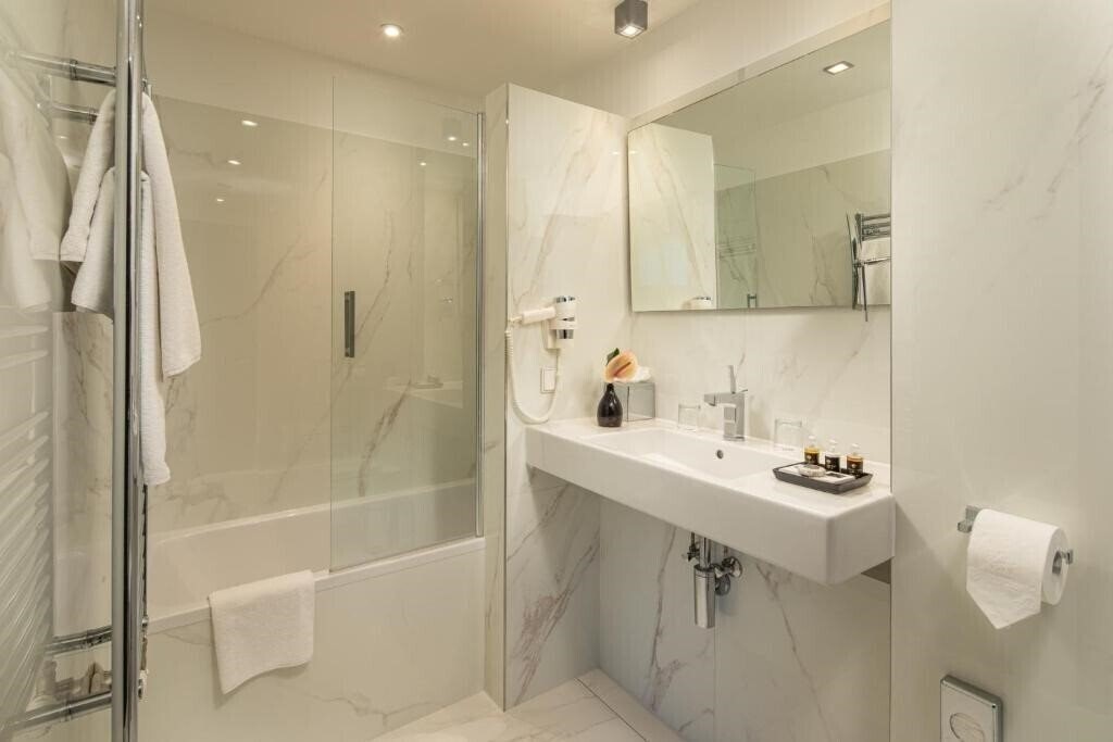 Continental Hotel Budapest 4* суреті