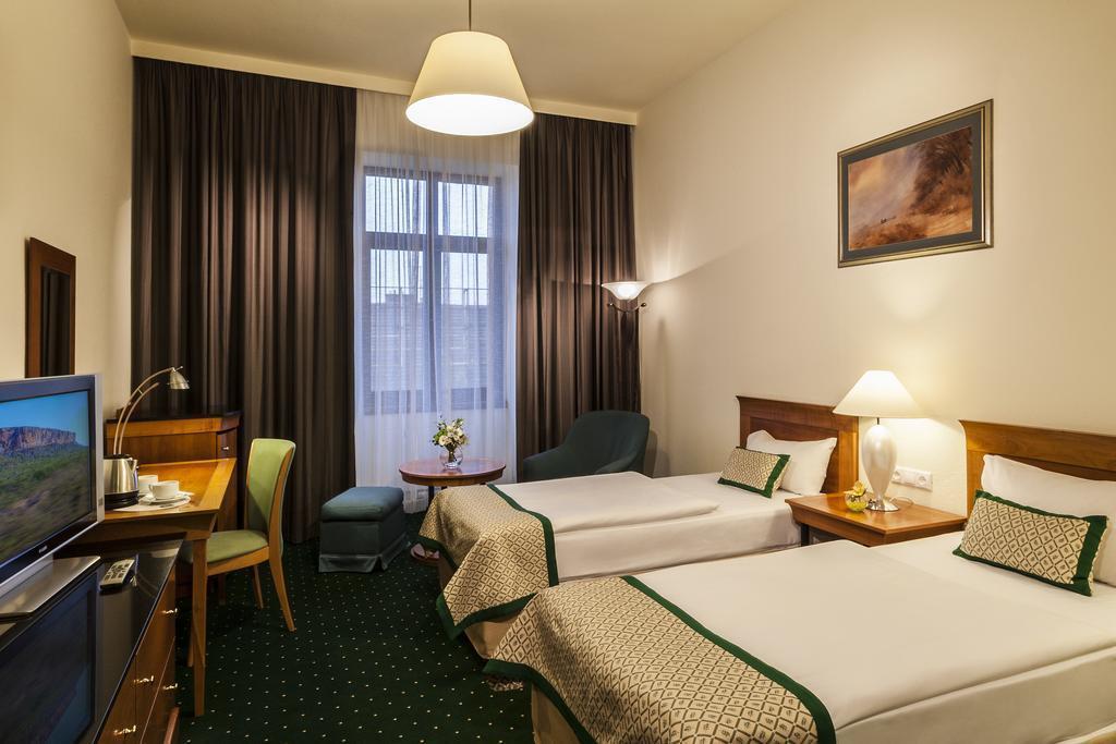 Hotel Hungaria City Center 4* қонақ үйі