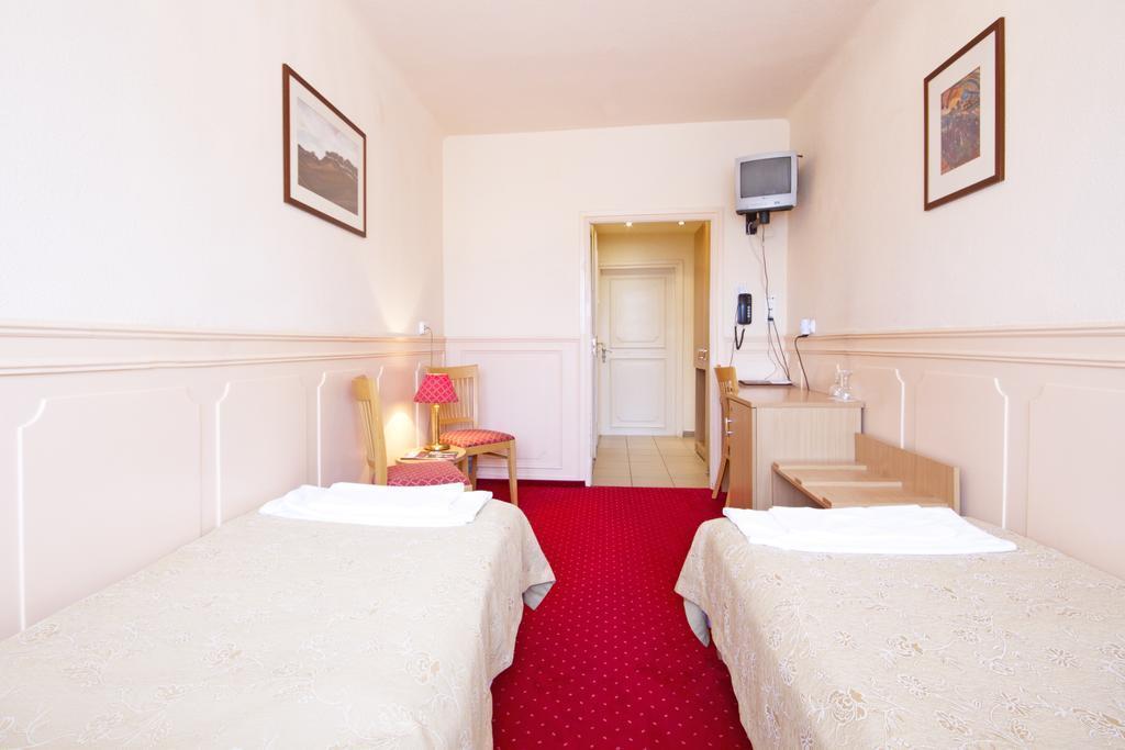 Alfa Art 3* суреті