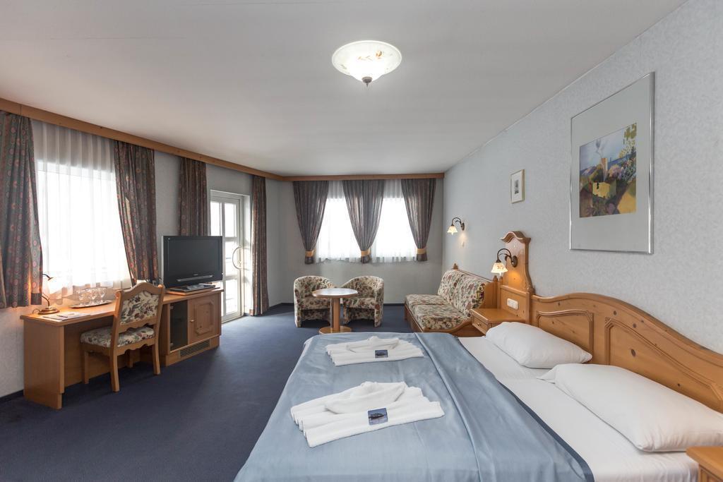 Aquamarina Hotel 3* фотосуреті