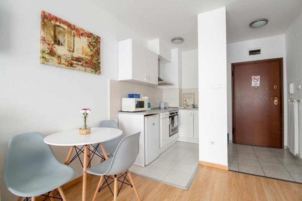 Prince Apartments апартаменты фотосуреті