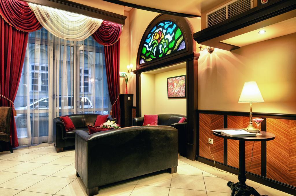 Отель Residence Baron 4*