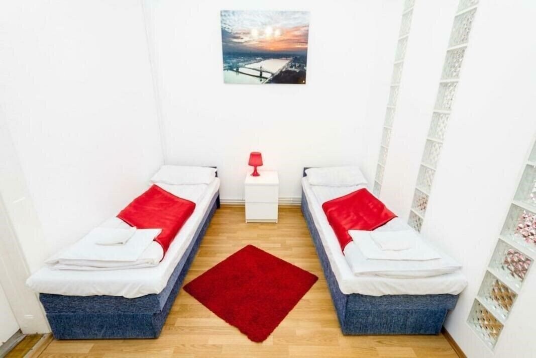 Grand Boulevard Apartments апартаменты фотосуреті