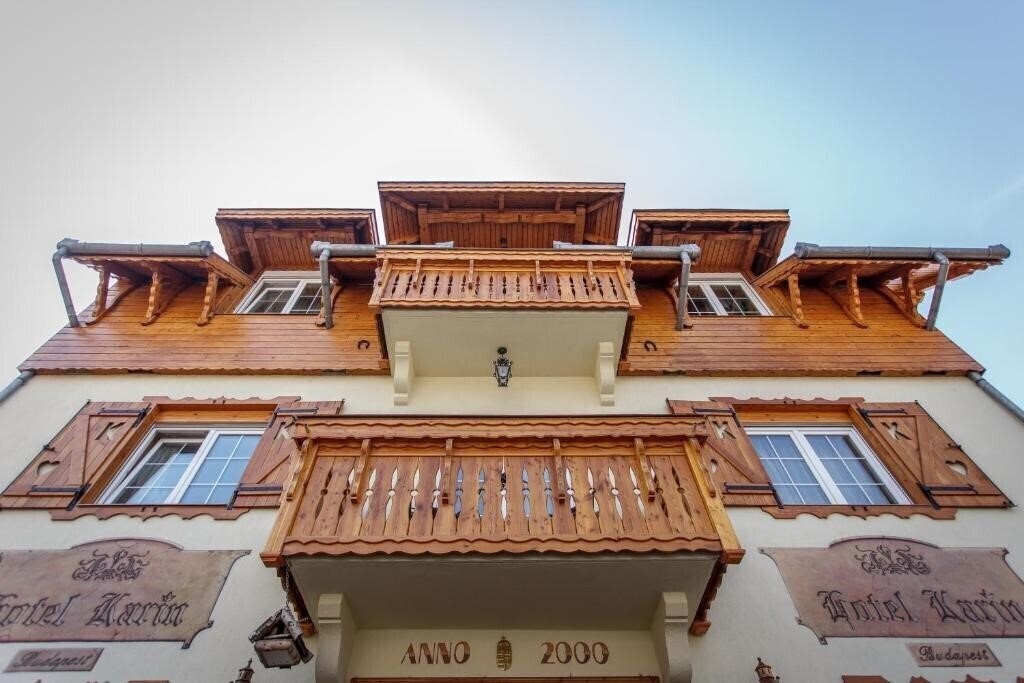 Karin 3* фотосуреті