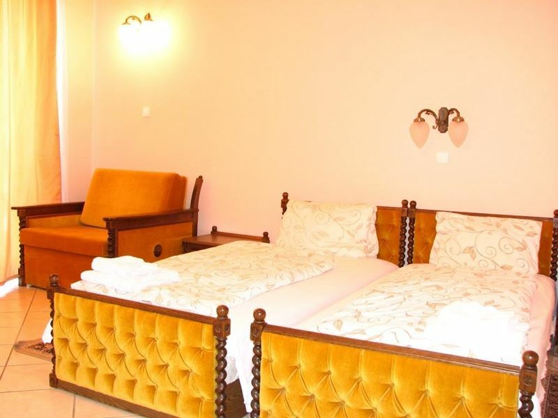 Happy 3* фотосуреті