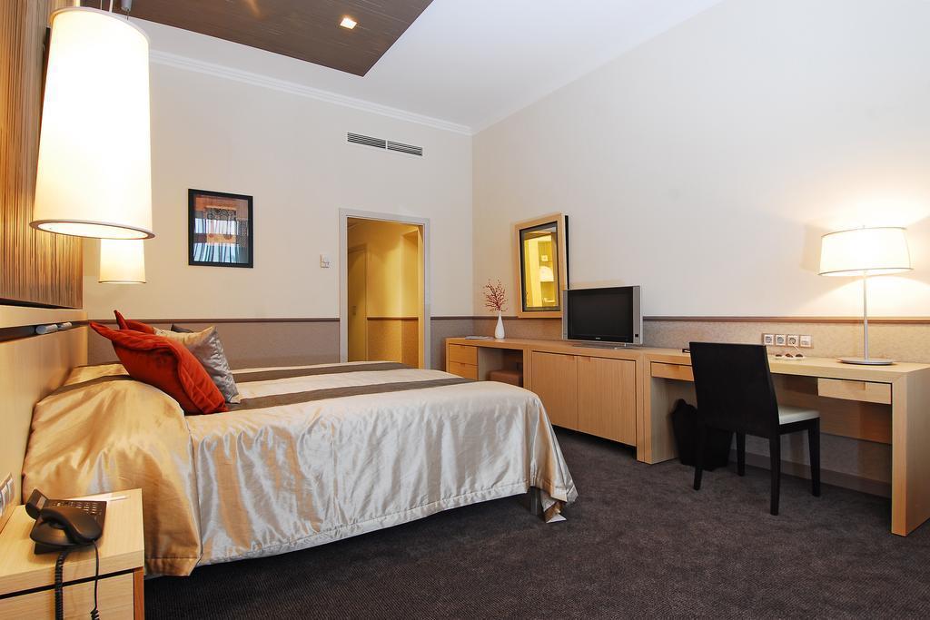 Фотография Mamaison Hotel Andrassy Budapest 5*