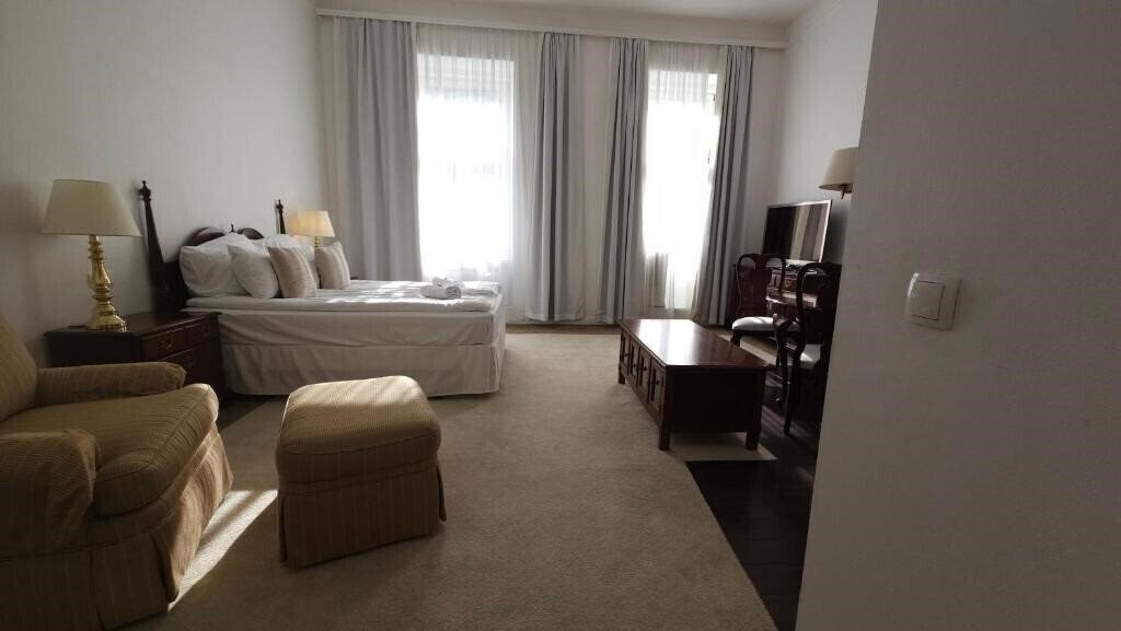 OPERA16 Guestrooms (ex. Opera Loft Apt) 3* суреті