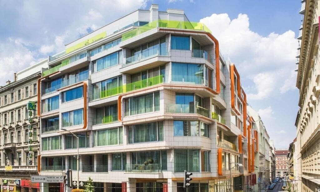 Отель Nh Collection Budapest City Center 5*