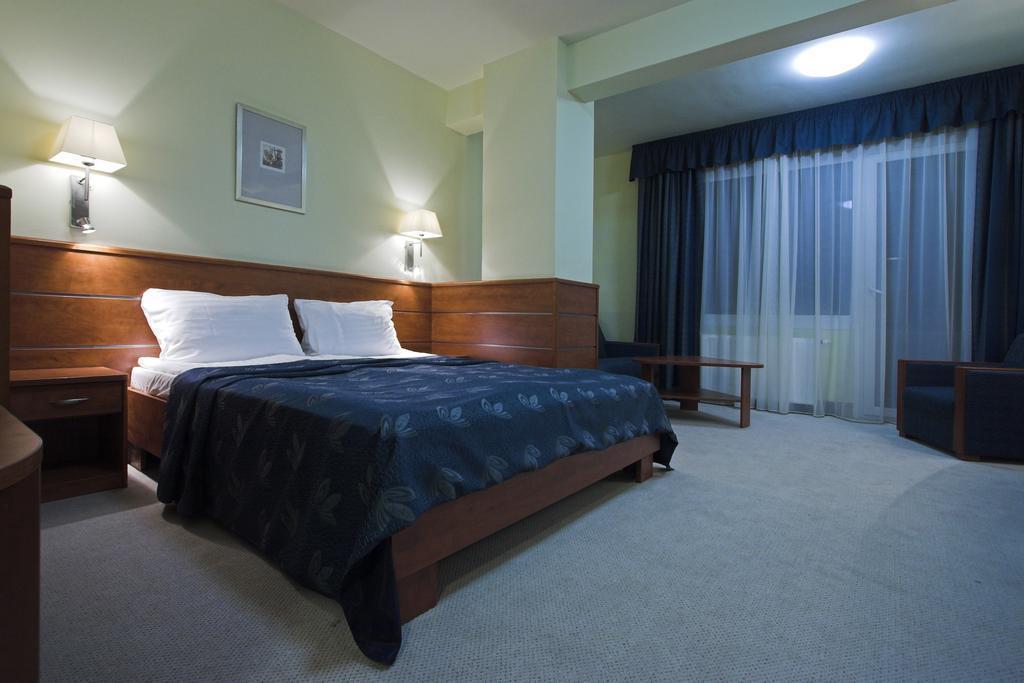 Hotel Benczur 3* қонақ үйі