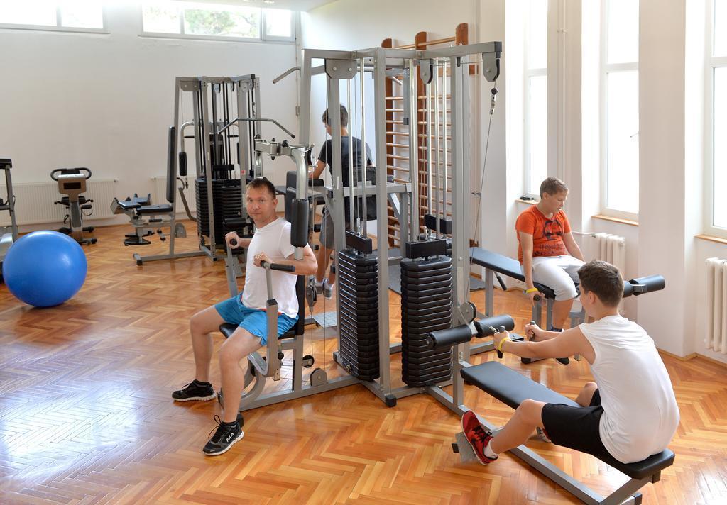 Hunguest Hotel Apollo 4* суреті