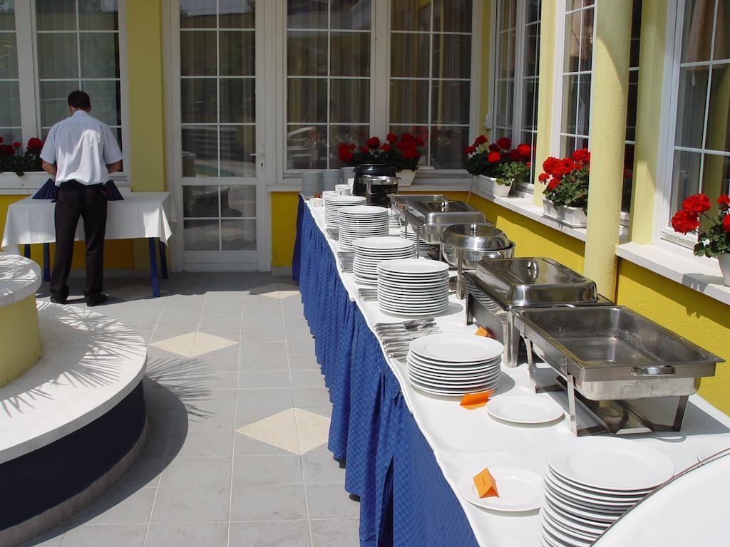 Rudolf 3* фотосуреті