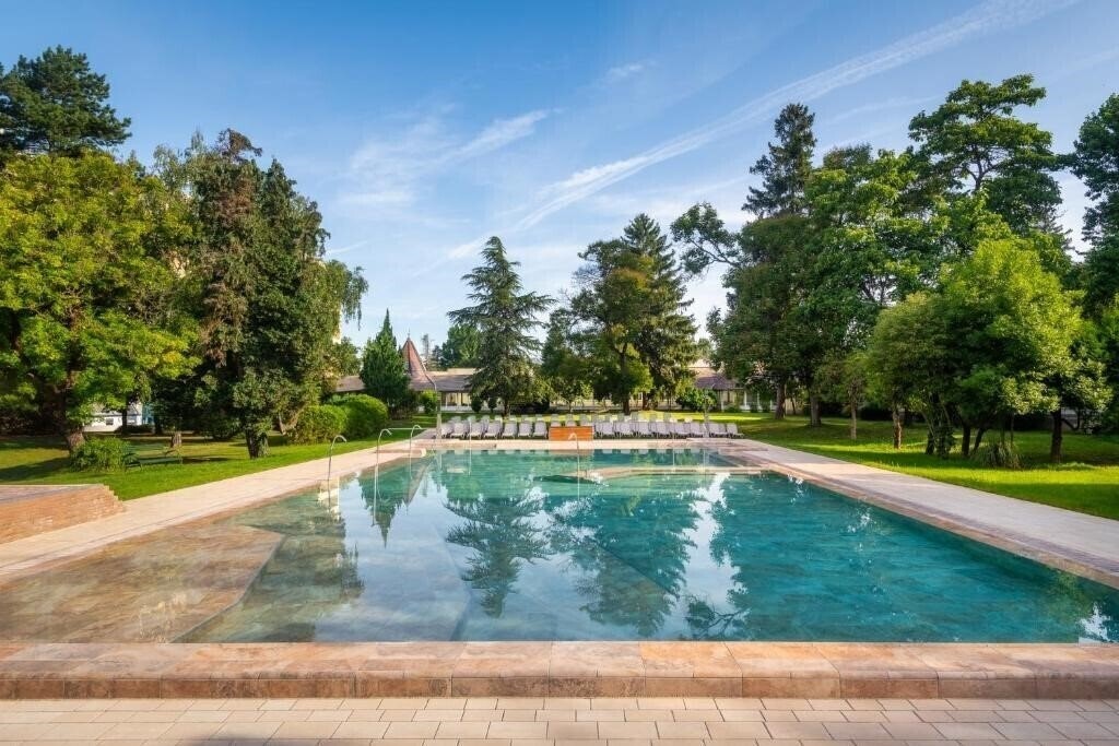 Helios Anna 3* суреті