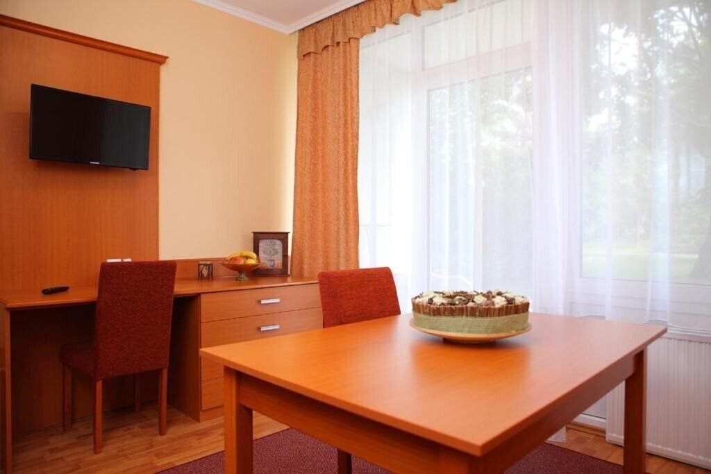 Napsugar Hotel 3* фотосуреті