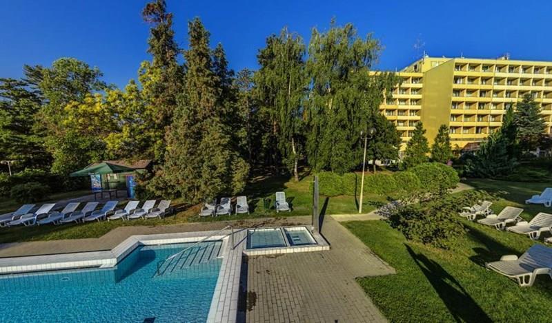 Hunguest Hotel Helios 3* фотосуреті