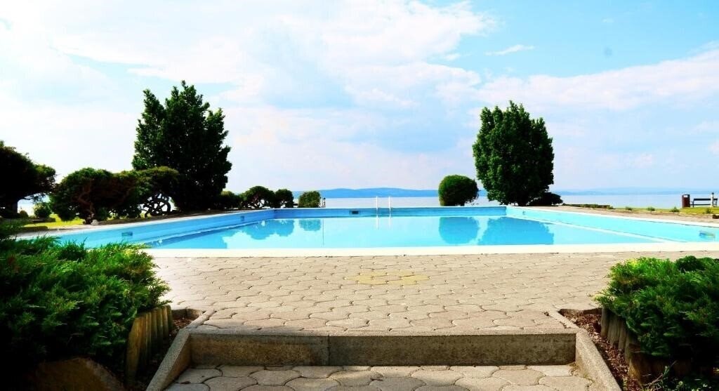 Изображение Europa 3*