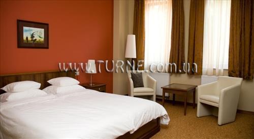 Bassiana Hotel 4* фотосуреті