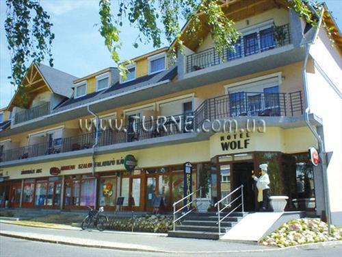 Wolf Hotel 3* суреті