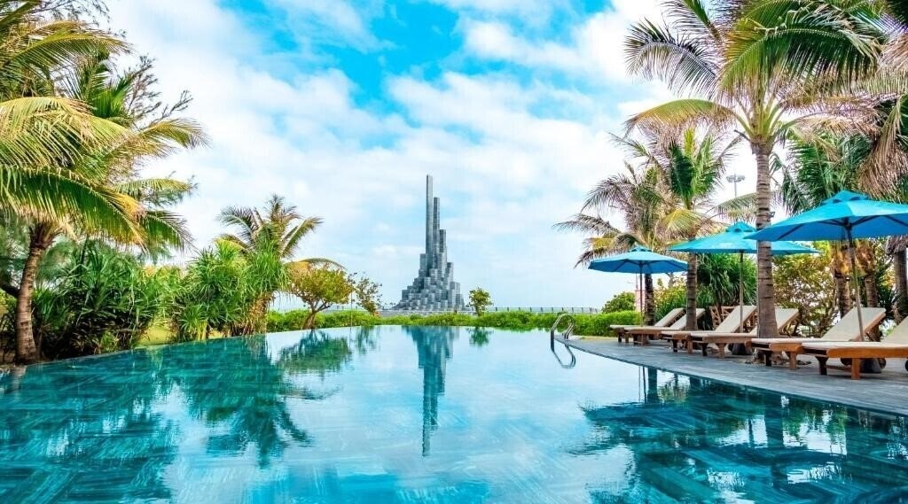 Фото Stelia Beach Resort 5*