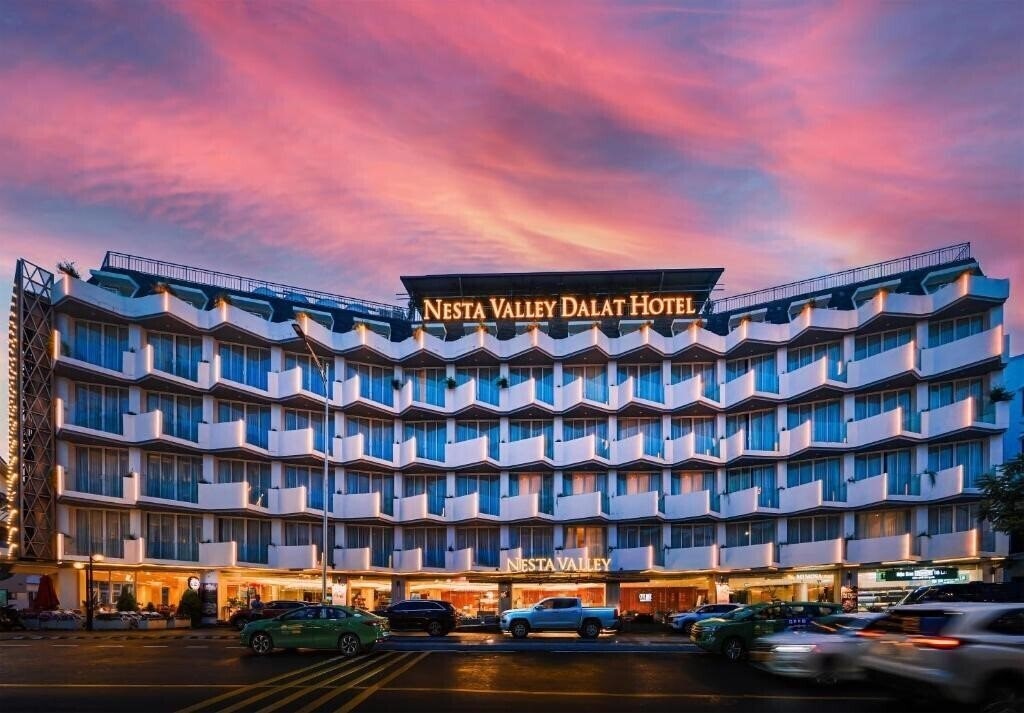 Отель Nesta Valley Dalat Hotel 4*