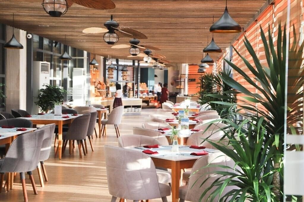 Картинка Nesta Valley Dalat Hotel 4*