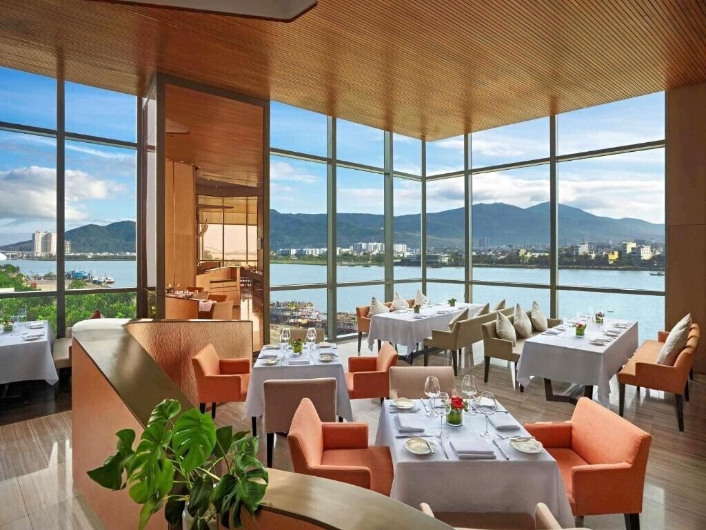 Изображение Novotel Danang Premier Han River 4*