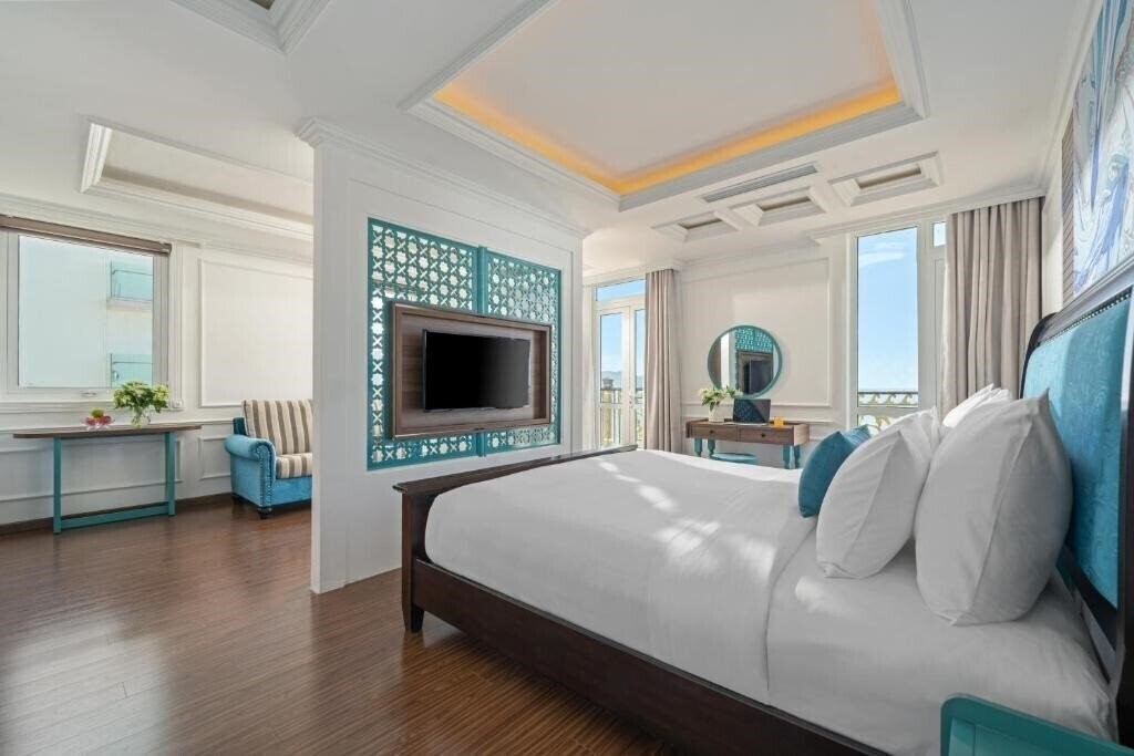 Paracel Beach Hotel 4* суреті