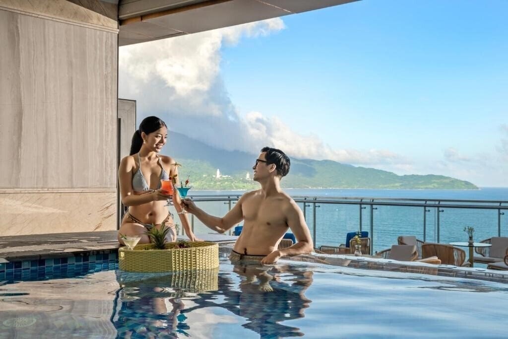 Отель Bluesun Hotel 4*
