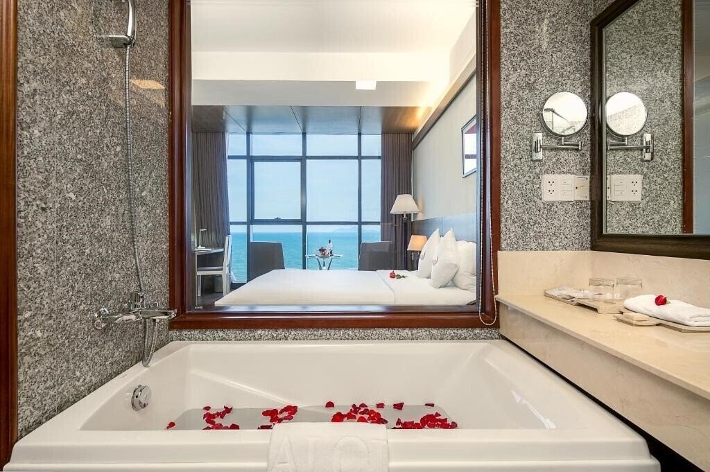 Nalod Hotel 4* суреті
