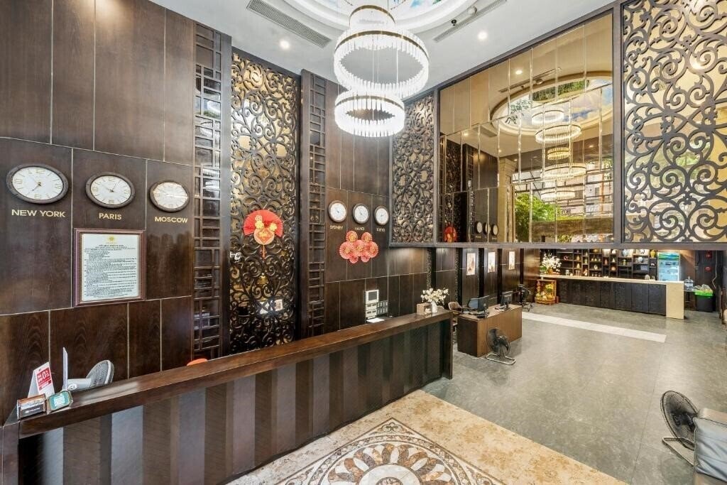 Palazzo Hotel & Apartment Danang 3* фотосуреті