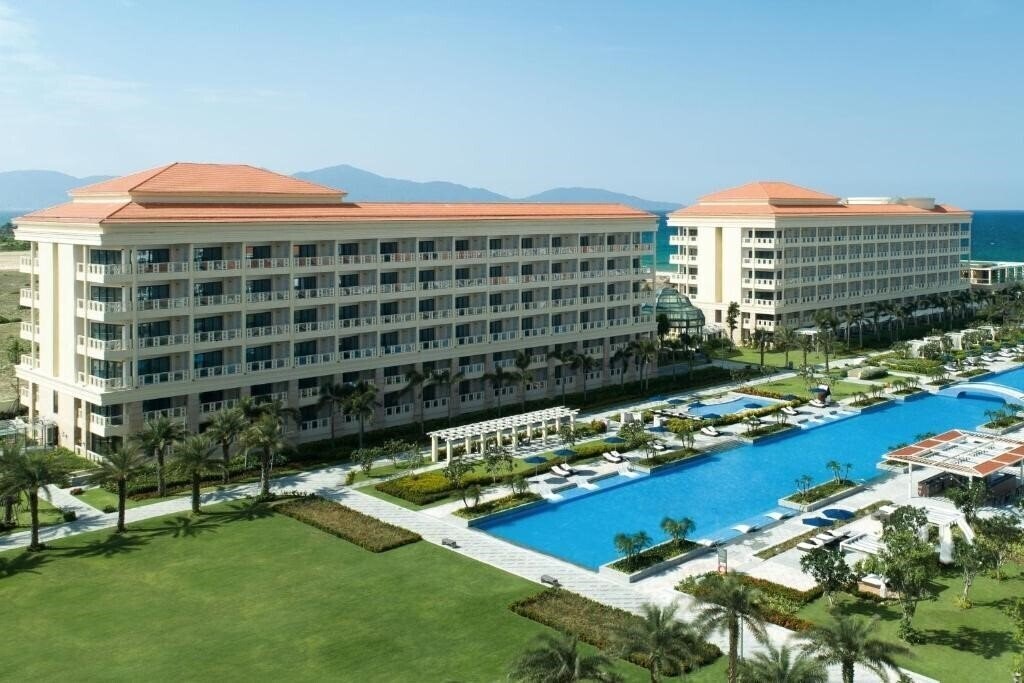 Sheraton Grand Danang Resort 4* фотосуреті