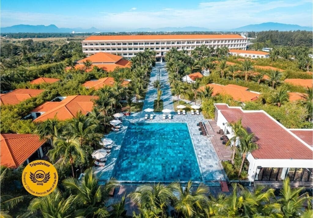 Отель Grandvrio Ocean Resort Danang 5*