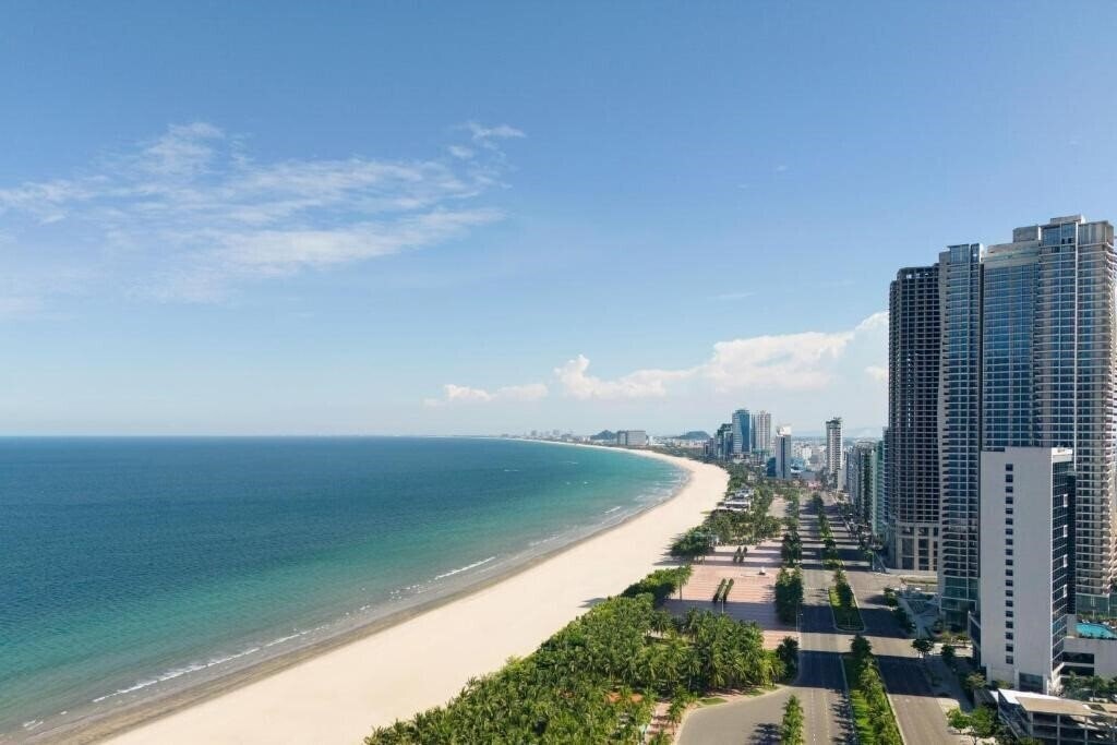 Four Points By Sheraton Da Nang 4* суреті