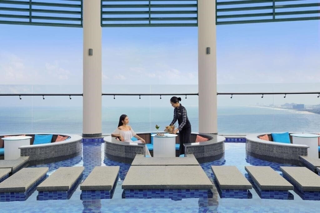 Four Points By Sheraton Da Nang 4* суреті