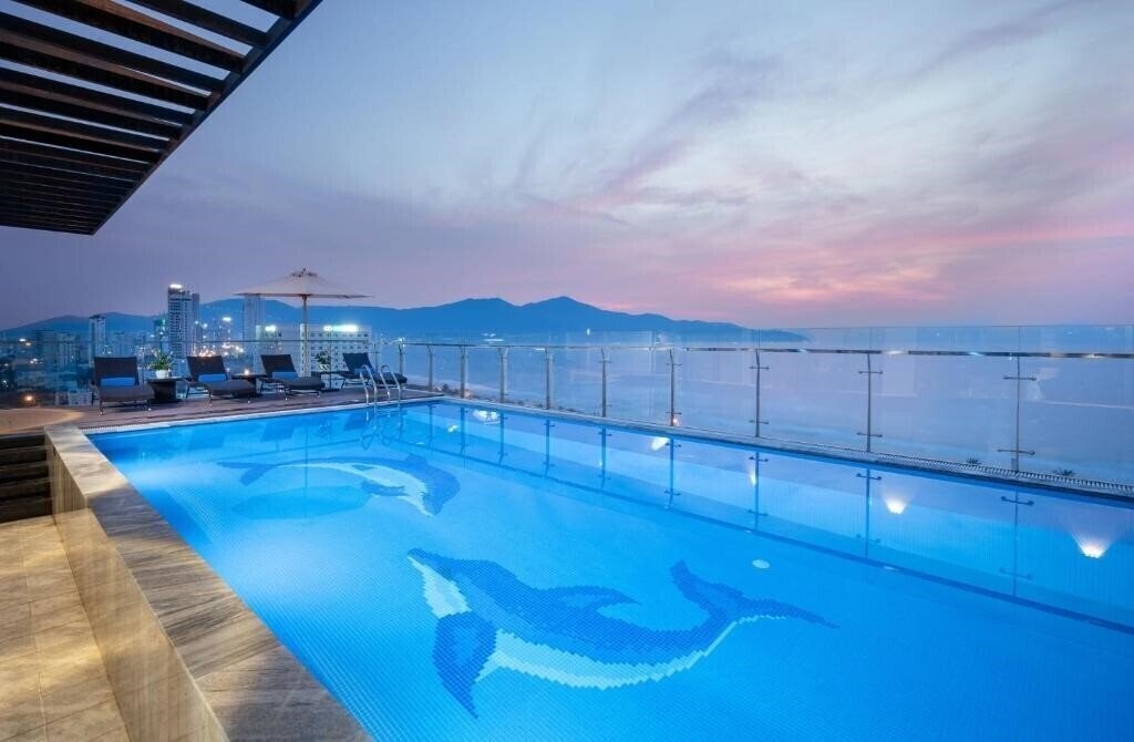 Отель Sunny Ocean Hotel & SPA 4*