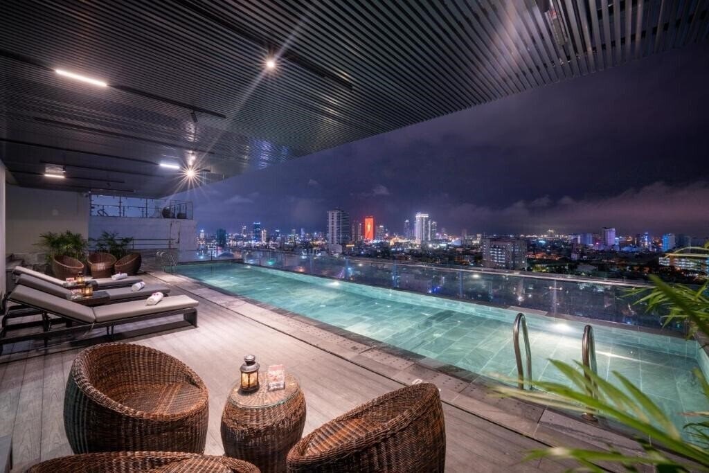 Отель San Marino Boutique Da Nang 4*