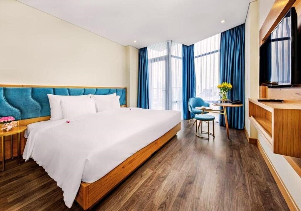 Фото San Marino Boutique Da Nang 4*