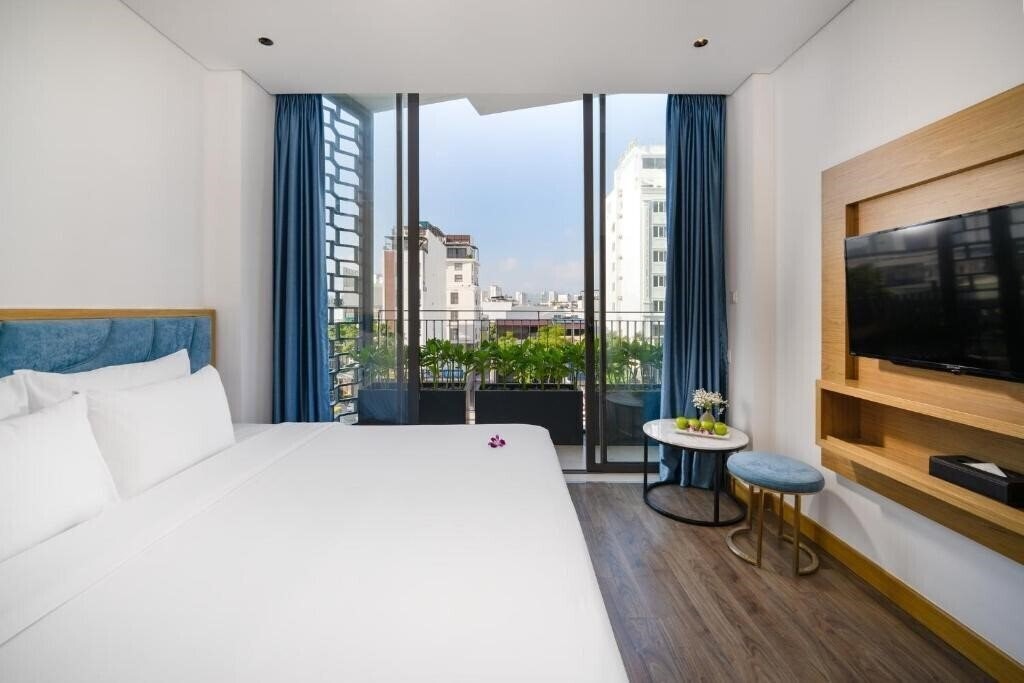 Фотография San Marino Boutique Da Nang 4*