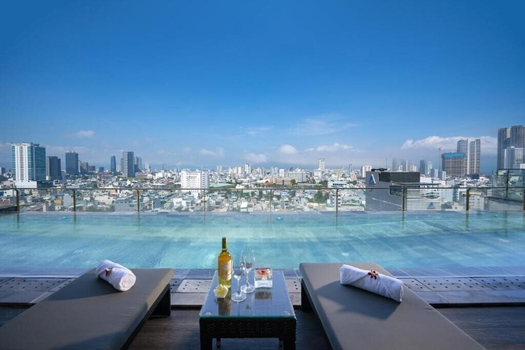 Изображение San Marino Boutique Da Nang 4*