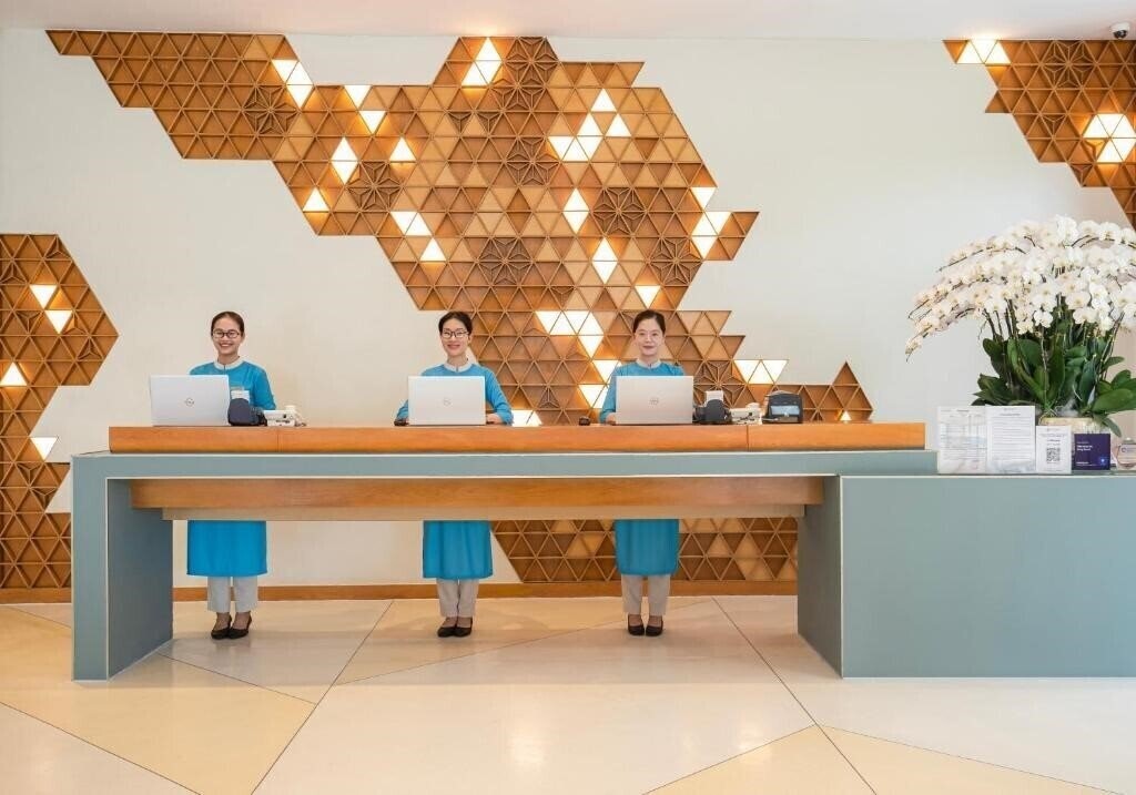 Изображение Tms Hotel Da Nang Beach 4*