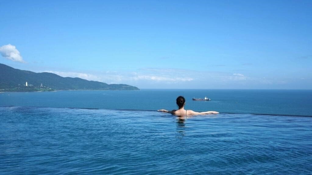 Chicland Hotel Danang 4* суреті