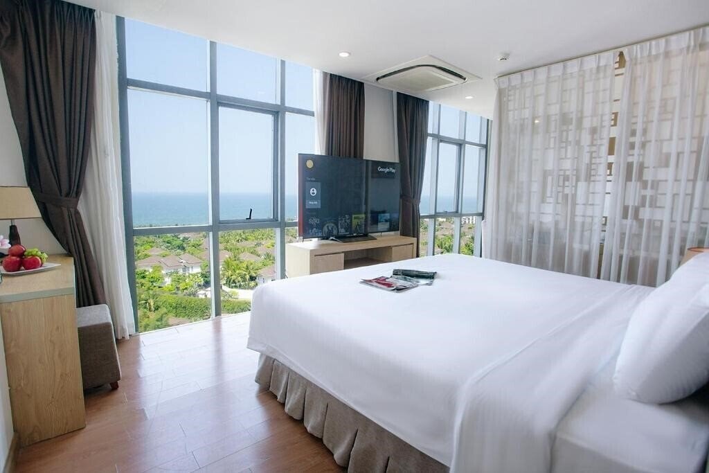 Отель Lavencos Hotel Da Nang 4*