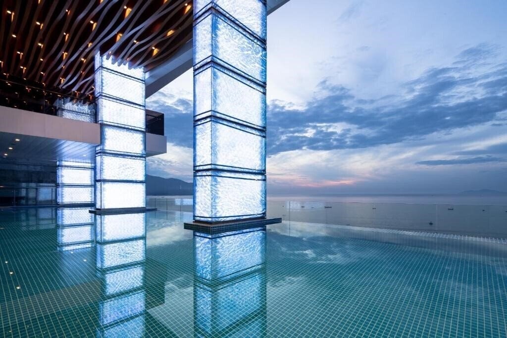 Фото Sel De Mer Hotel & Suites Danang 5*