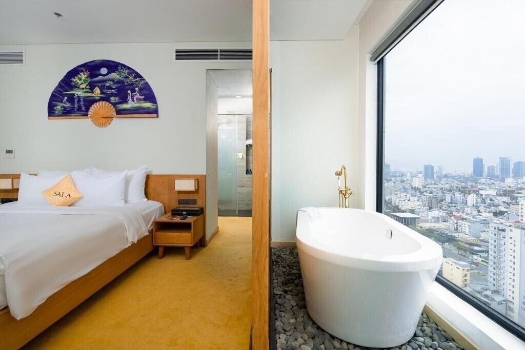 Изображение Sala Danang Beach Hotel 4*