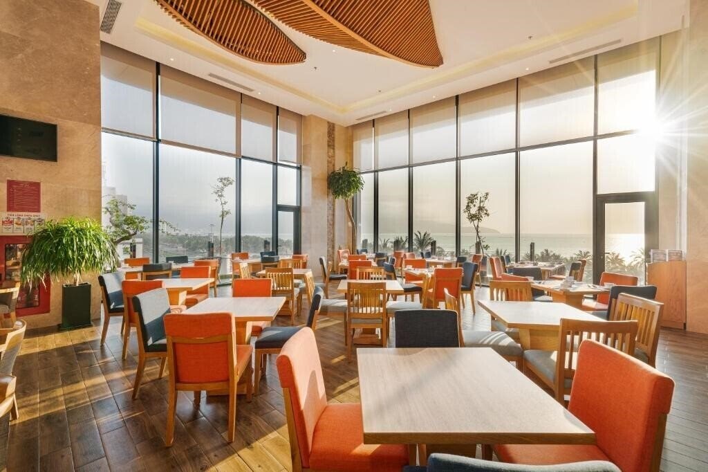 Sala Danang Beach Hotel 4* суреті