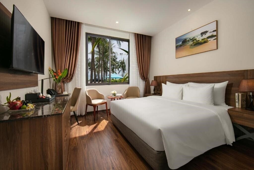 Фото Nesta Hotel Danang 4*