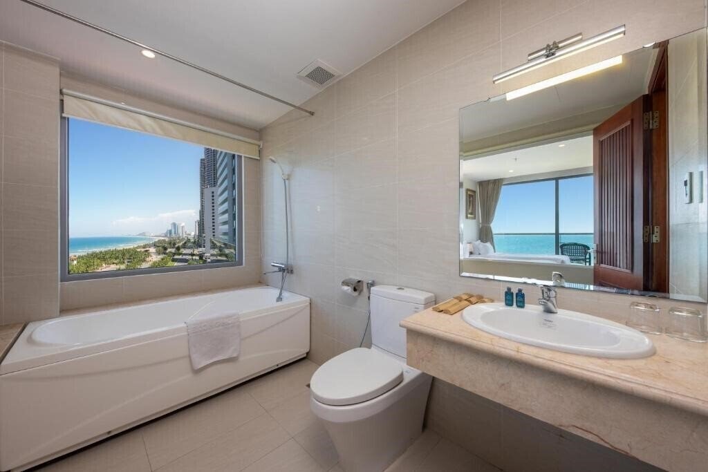 Sekong Hotel Da Nang Beach 3* фотосуреті