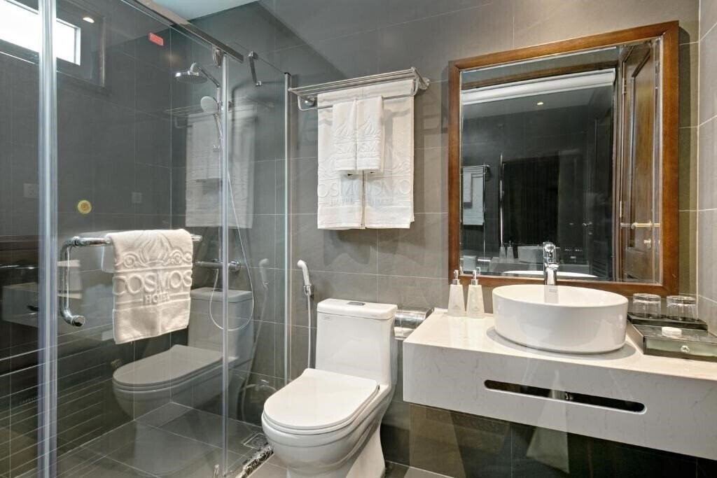 Фотография Cosmos Hotel Da Nang 3*