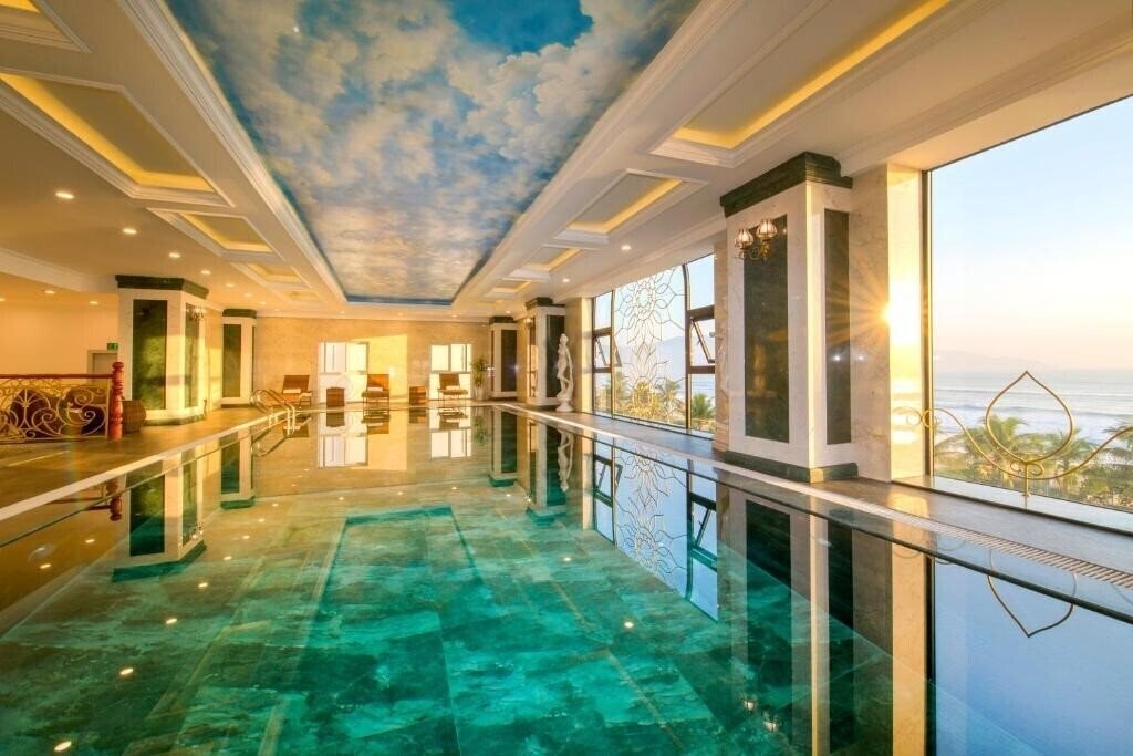Отель Eden Ocean View Hotel Da Nang 4*